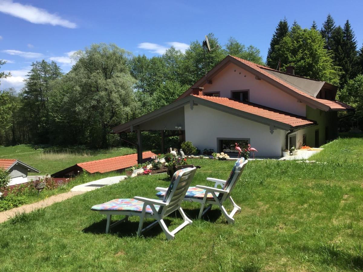 Haus Manuela Apartamento Velden am Wörthersee Exterior foto